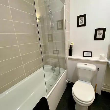 Apartment Superbe Confortable, Proche Centre