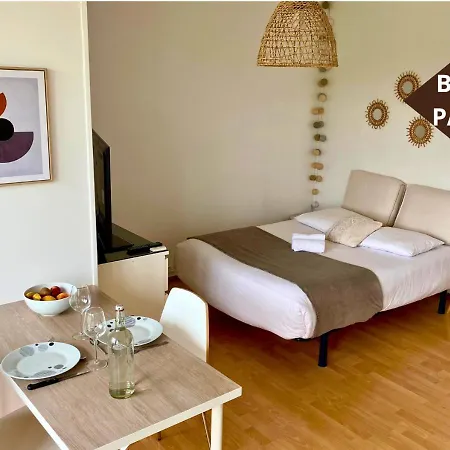 Apartment Superbe Confortable, Proche Centre Rennes